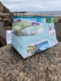 Image 3 of Caithness Cosmetic Bag