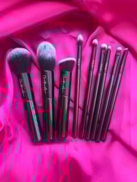 Image 1 of Makeup Brush Set