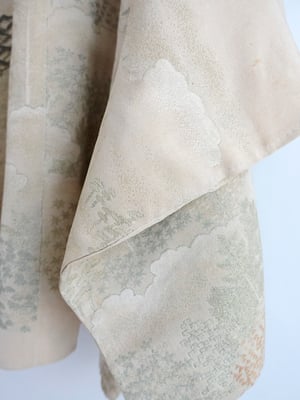 Image of Kort silke kimono dame metalliske landskaber