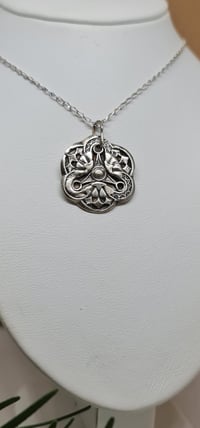 Image 1 of Silver Disc Pendant  (SJ043)