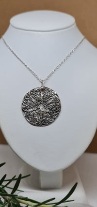 Image 3 of Silver French Floral Design Pendant (SJ045)