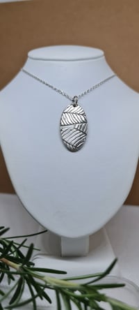 Image 2 of Silver Leaf Pendant (SJ050)