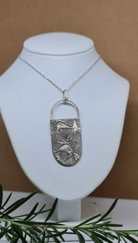 Image 3 of Silver Gingko Pendant (SJ052)