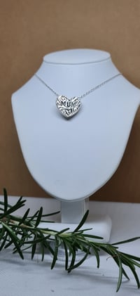 Image 3 of Silver Mum Heart Pendant (SJ053)