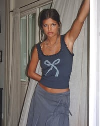 Ovacv Carillo Lace Trim Vest Top in Ocean Storm Bow Print