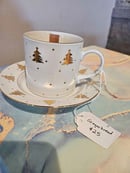 Image 2 of Gingerbread - TEACUP & SAUCER CANDLE