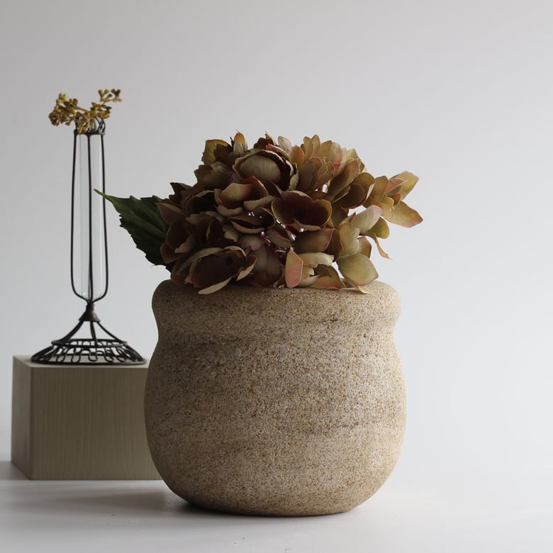 Image of Sandstone bowl planter