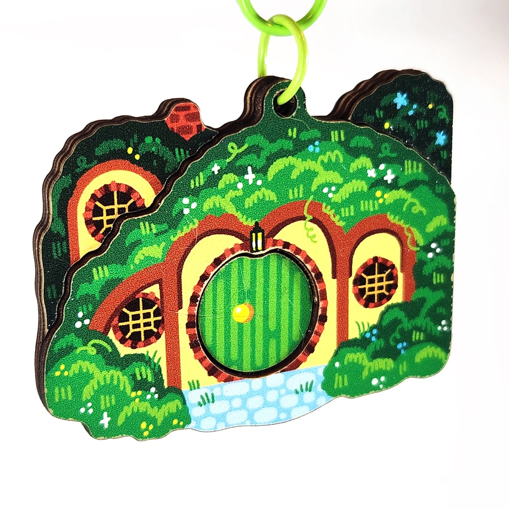 Hobbit Hole Layered Keychain