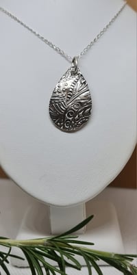 Image 2 of Silver Teardrop Textured Pendant (SJ046)