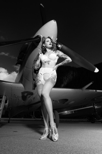 Image of Pin-up WWII plane - Signed print