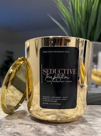 Image 1 of Seductive Temptation Wood Wick Candle 14 oz / 398 g