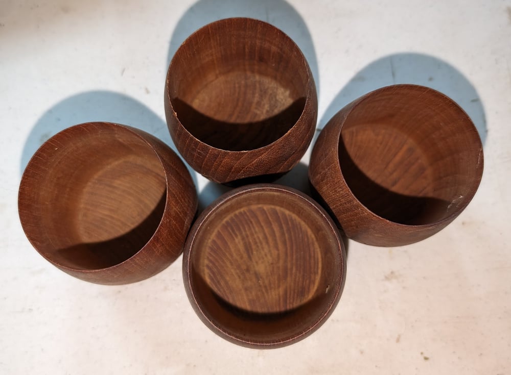 4 Hardwood drinking glasses