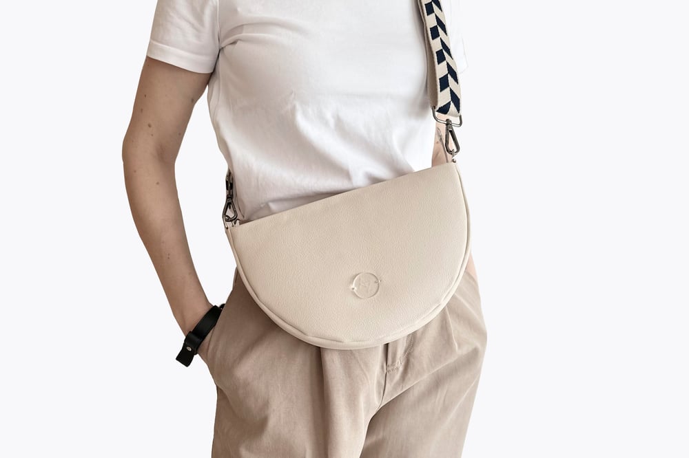 Image of Half moon bag Beige