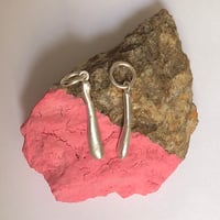Image 3 of silver drop (single)