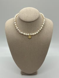 Image 1 of Perla Charm Choker