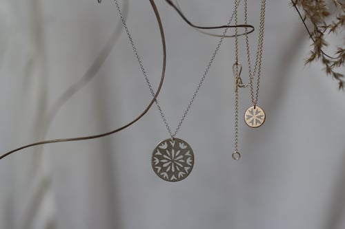 Image of Midi Sol necklace