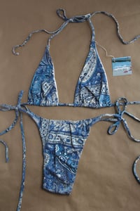 Image 3 of ♲ Blue Paisley Bikini Set - L