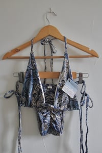 Image 2 of ♲ Blue Paisley Bikini Set - L