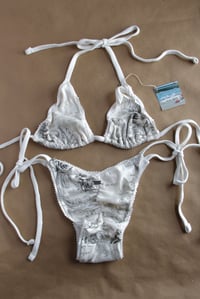 Image 5 of ♲ Rose Garden Bikini Set - L 