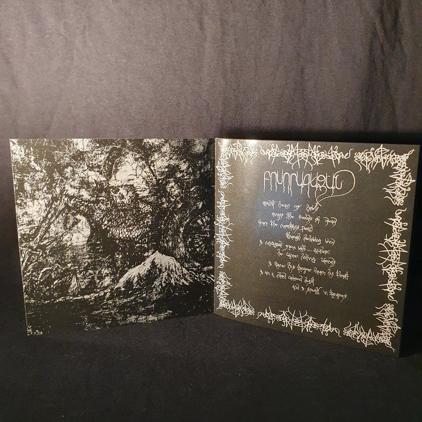 Odz Manouk - Tzurr (CD) | Blood Coloured Beast