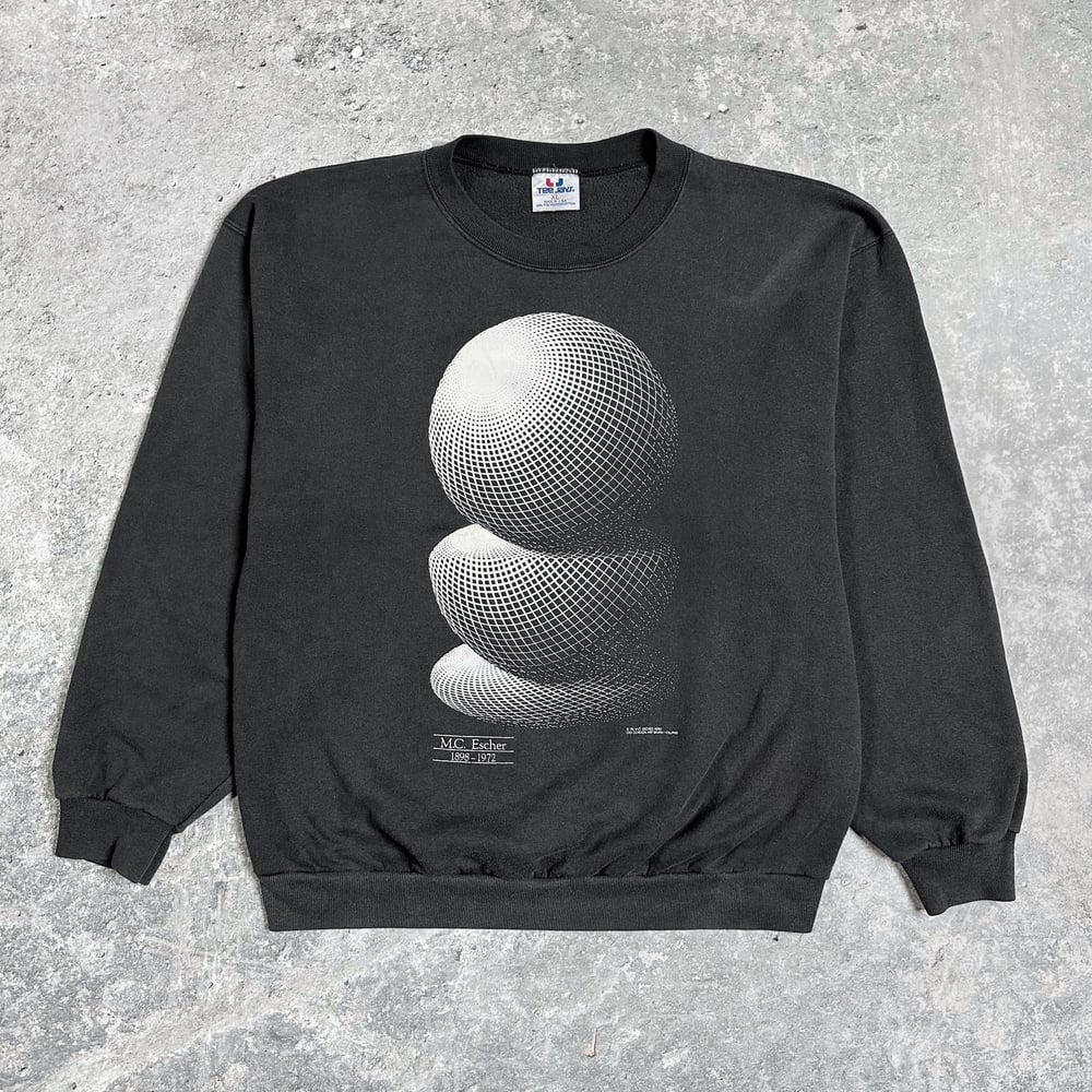 MC Escher 1990 ‘The Three Spheres’ Geometrical Art Sweatshirt