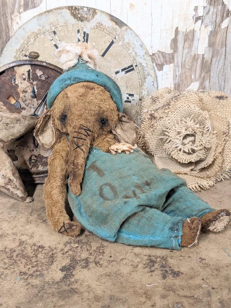 Image of TOY - 8" - old Vintage Old Worn Ellyfont in handmade romper & hat by whendi's bears.