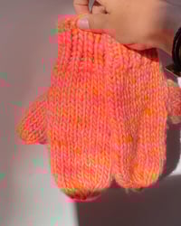 Image 2 of juicy fingers