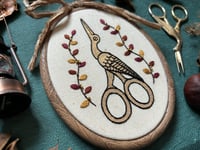 Image 5 of Stork Scissors 4x5½" Embroidery Hoop