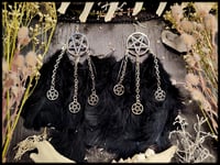 Image 1 of Nebelkrähe - Pentagram feather earrings