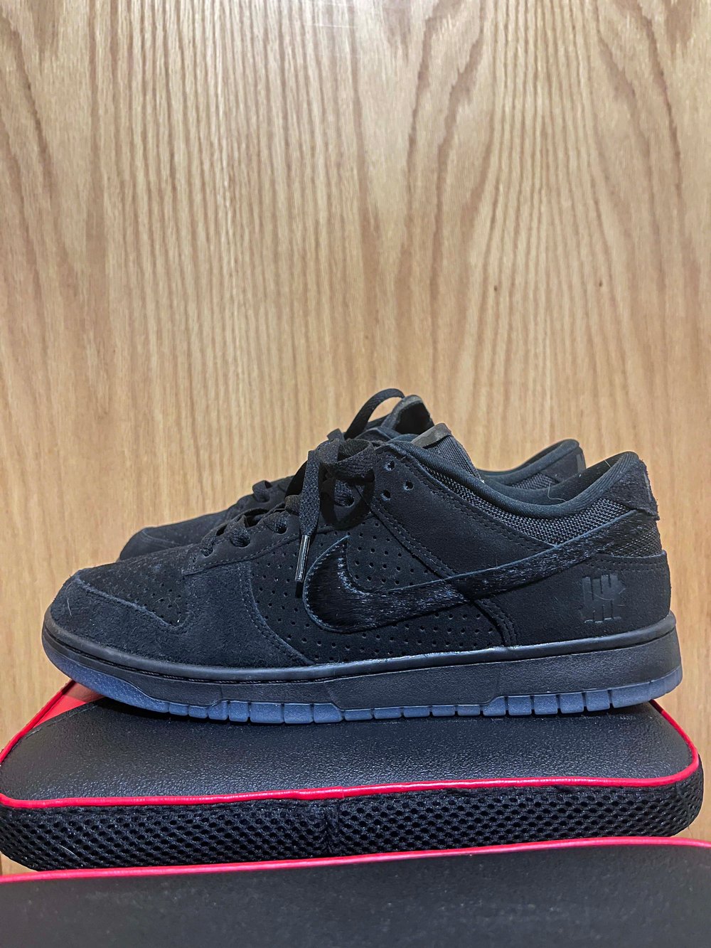 Nike Dunk Low SP Undefeated 5 On It