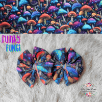 Funky Fungi // Piggies