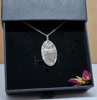 Image 5 of Silver Fun Floral Pendant (SJ048) 
