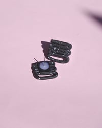 Image 4 of Swerve Geometric Studs