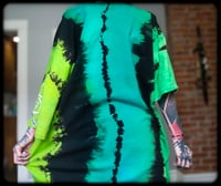 Image 5 of NEON SpirAL Tee (4XL)