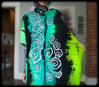 Image 2 of NEON SpirAL Tee (4XL)