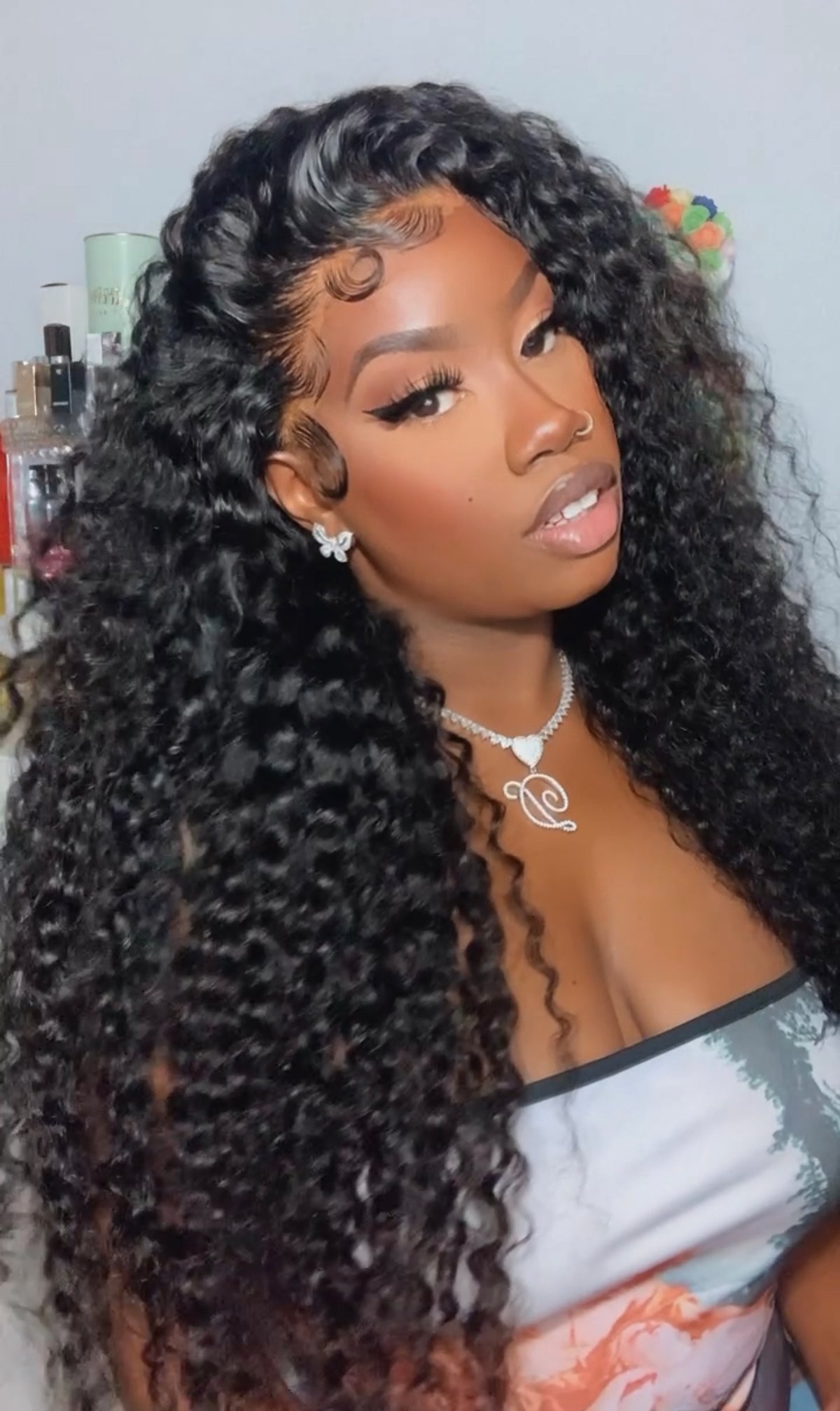 Image of Water Wave 360 Lace Wig Wig Invisible Strap in 26”