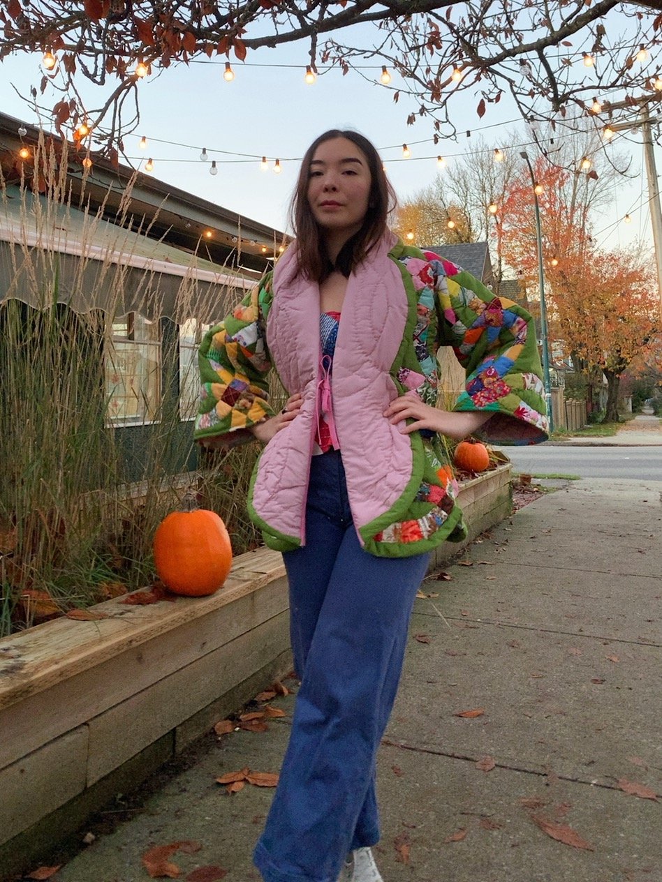 Image of Quilt Wrap Tie Coat — Green Wedding Ring 
