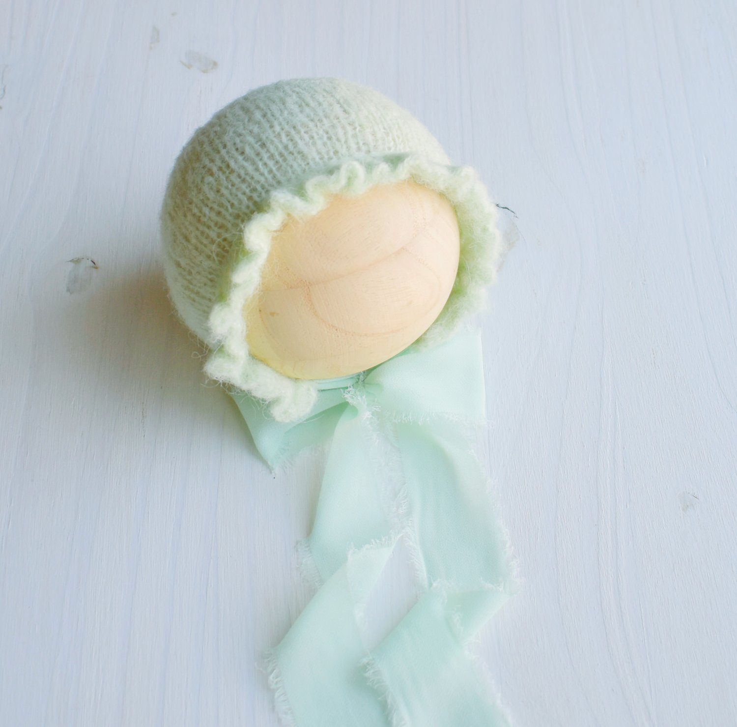 Image of Honeydew Ruffle Brimmed Bonnet & Wrap