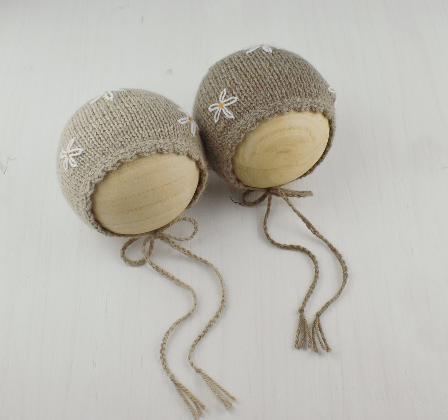 Image of Tan & Taupe Daisy Embroidered Bonnets & Wraps