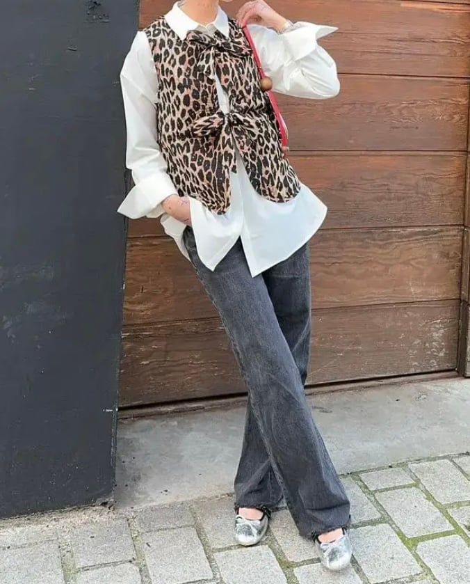 Image of PRE-ORDER Lilly leopard waistcoat 