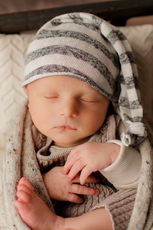 Image of Full newborn session