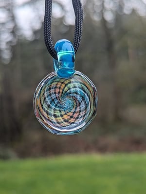 Image of Retti & Dichro Faceted Pendy (Meta) 