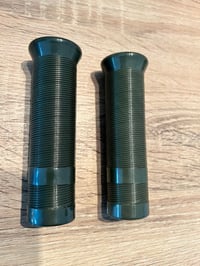 Image 2 of CHICAGO MOTORCYCLE SUPPLY GRIPS OLIVE GREEN