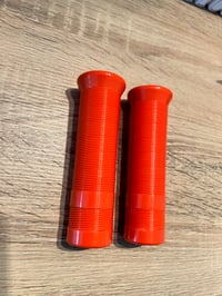 Image 2 of CHICAGO MOTORCYCLE SUPPLY GRIPS ORANGE