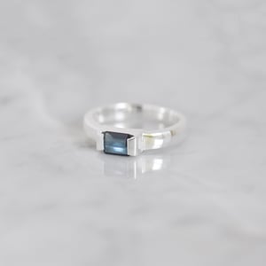 Image of Tanzania Bluish Green Sapphire bevel cut round band silver ring