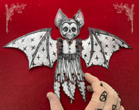 Image 6 of Paper doll "Black bat"