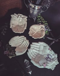 Image 2 of Hand dishes 