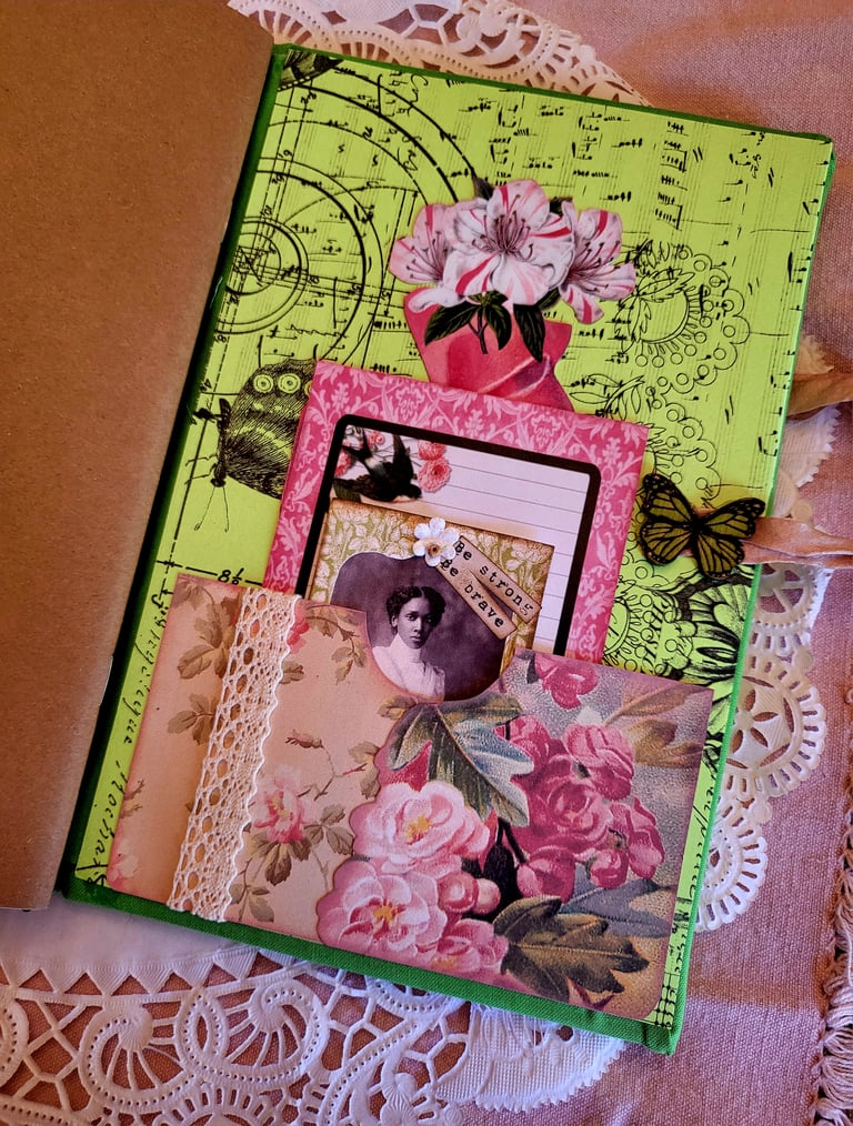 Green and Pink Image 3