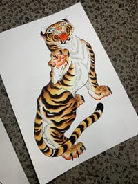 Image 2 of TIGER PRINT SET