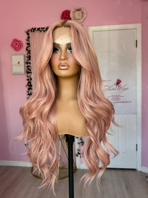 Image of Camilla (ready to ship)